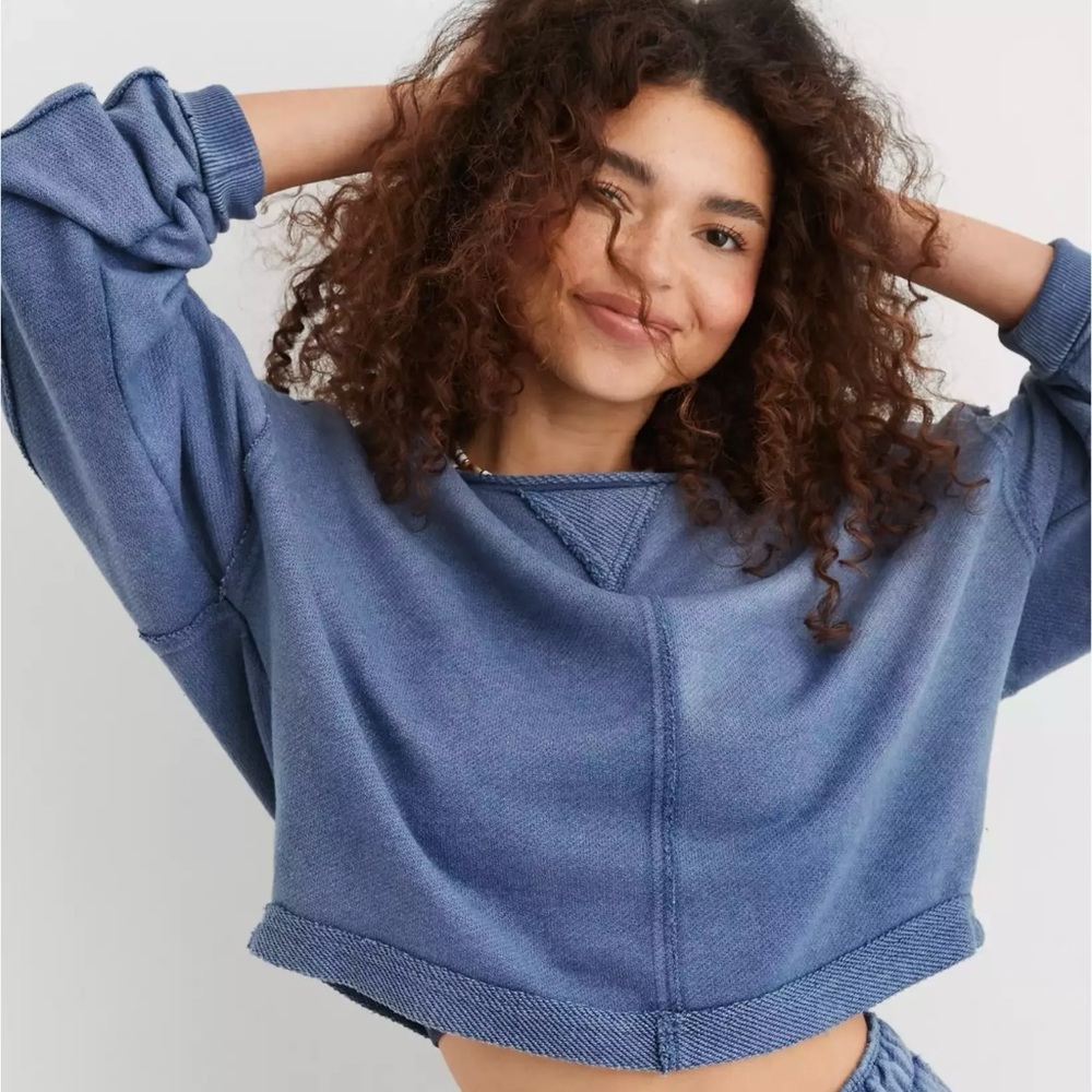 Aerie Beach Party Cropped Crewneck Sweatshirt
